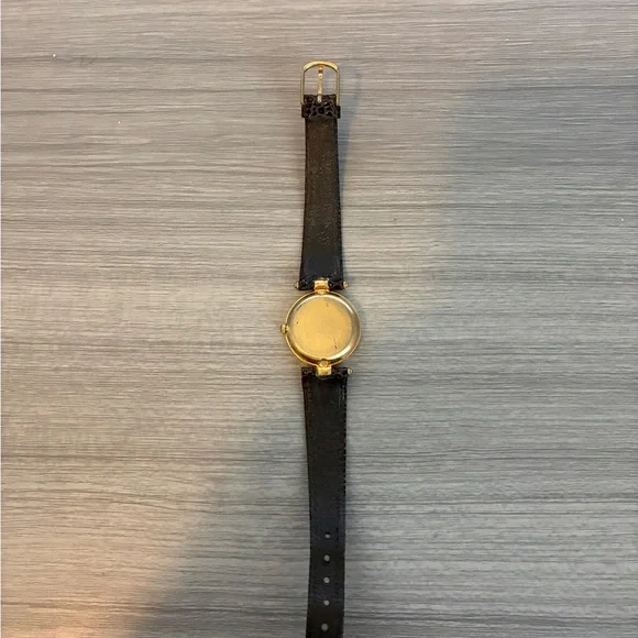 Vintage Gucci Brown Leather Strap Gold Watch - Picture 6 of 8